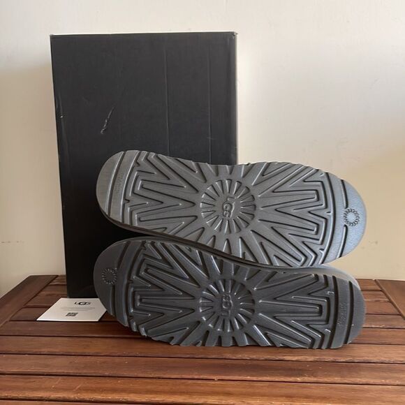 UGG Neumel SnapBack Shoes Metal USA Men Size 10/UK 9/EU 43 - Picture 10 of 15